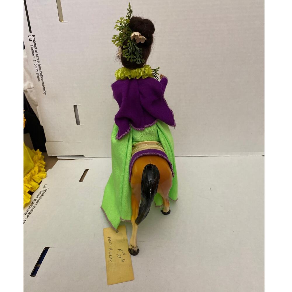 Vintage Hawaiian Dolls Princess Bride Pau’u Rider Hula Girl dress lei Makaleka - Picture 15 of 16